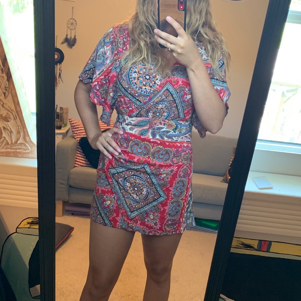 Multicolor fitted dress (NEW WITH TAGS)